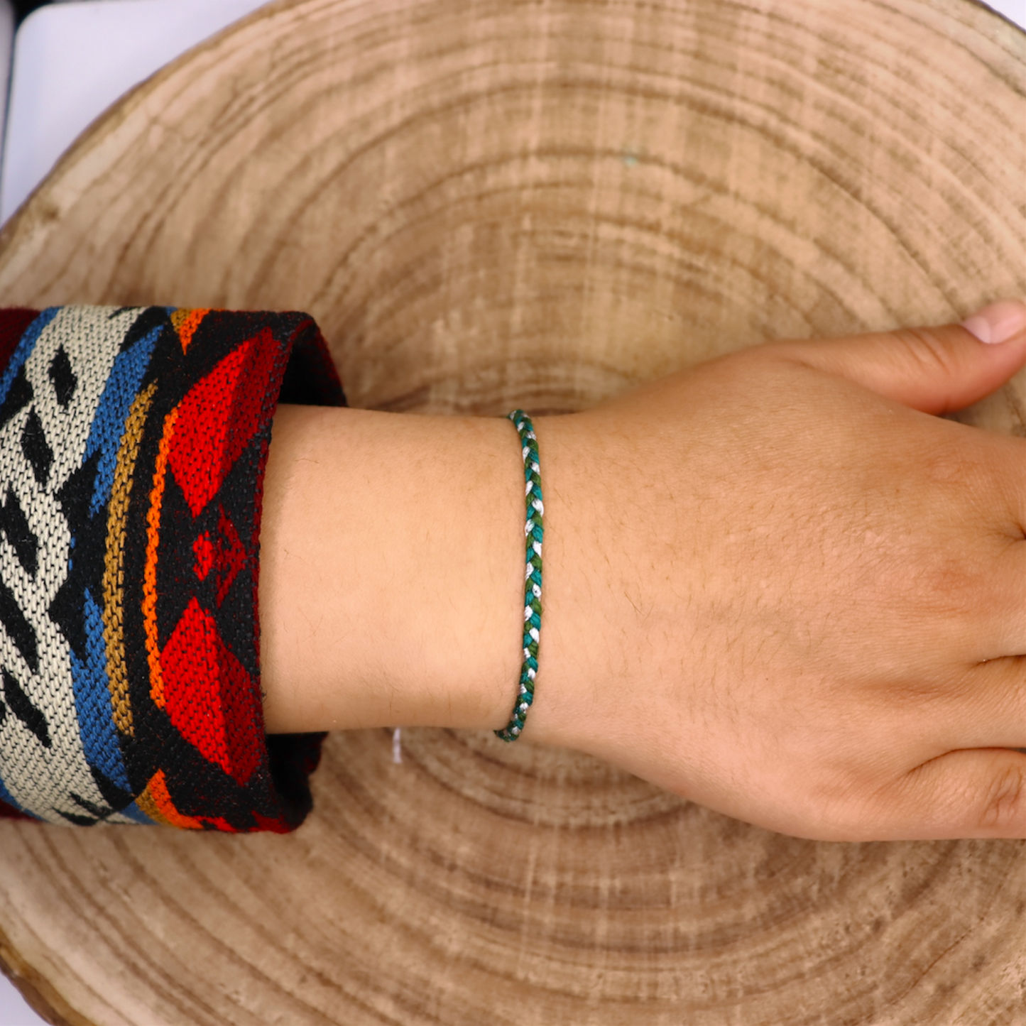 Bracelet Tressé Andin – 13 Énergies Ancestrales d’Otavalo